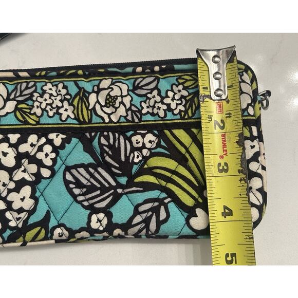 Vera Bradley Island Blooms Zip Up Wristlet Wallet (Retired Pattern) - Picture 9 of 11